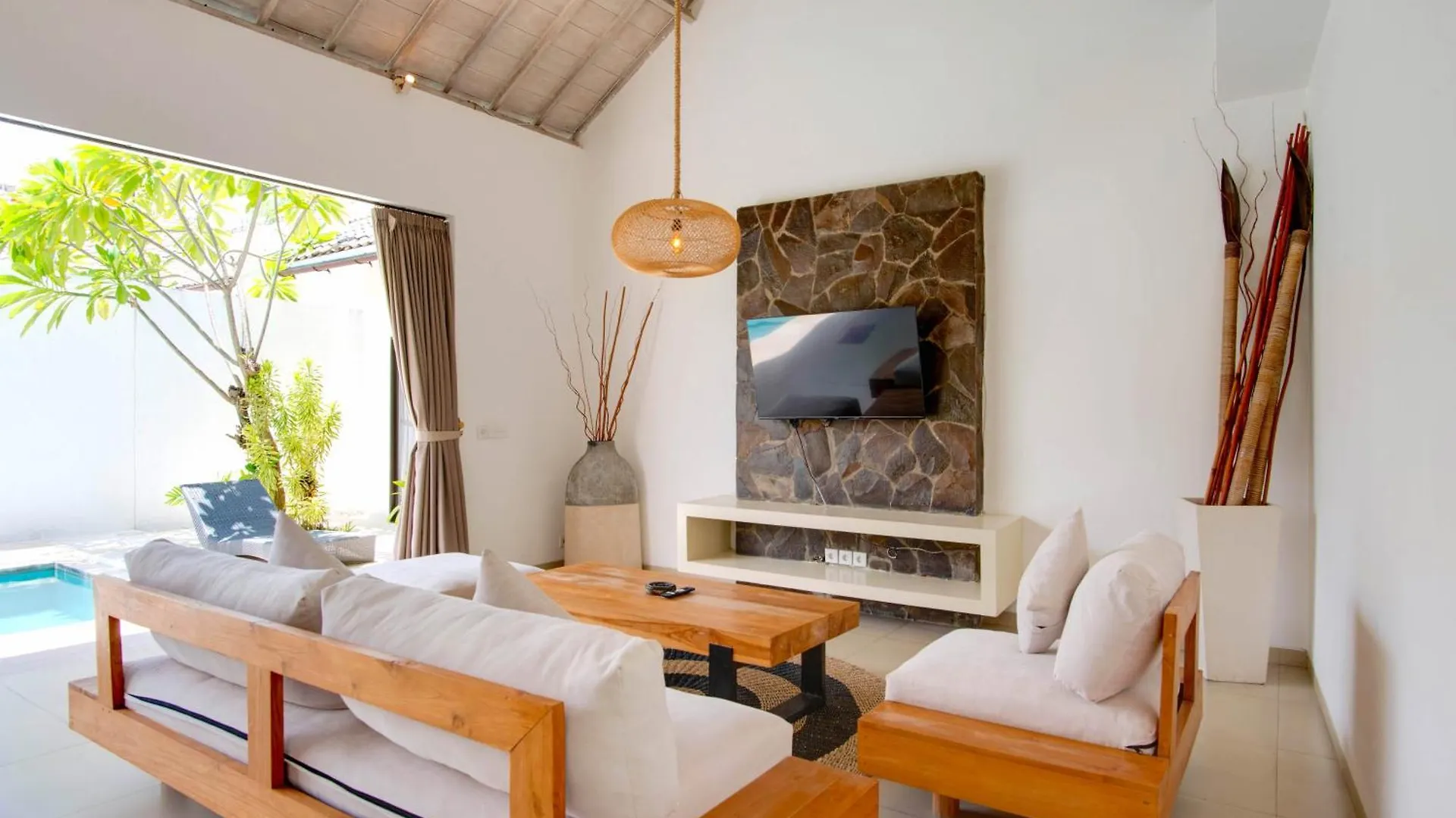 Anakula 3 - Amazing 2 Bedroom Private Pool Villa Seminyak