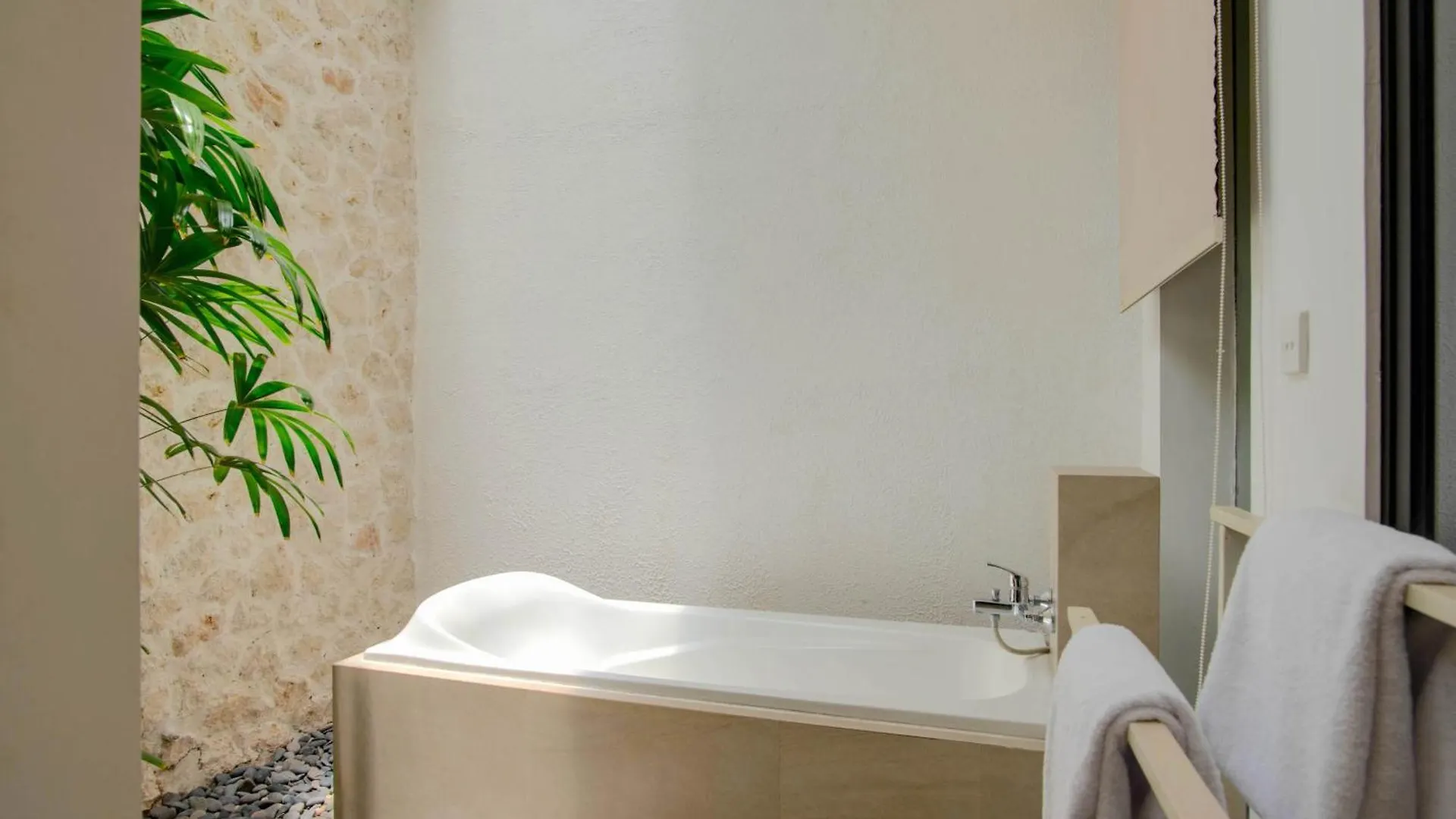 Anakula 3 - Amazing 2 Bedroom Private Pool Villa Seminyak  Indonesia