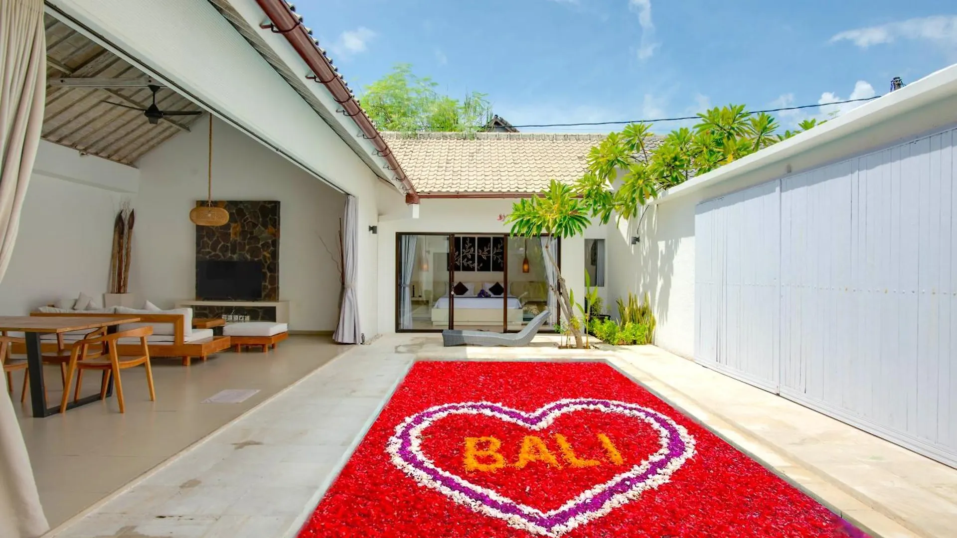 Anakula 3 - Amazing 2 Bedroom Private Pool Villa Seminyak  Seminyak (Bali)